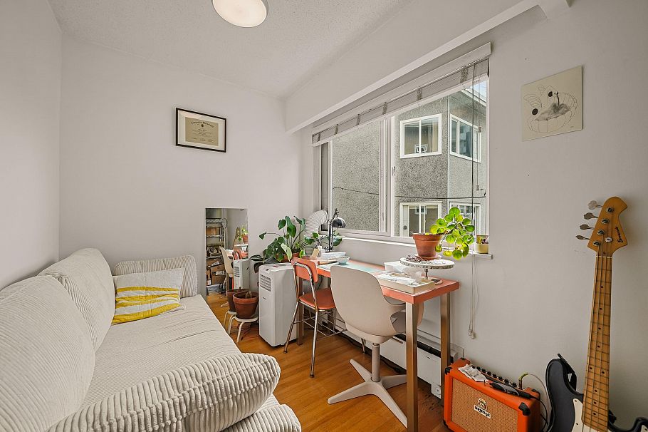 2 1235 W 10th Avenue Vancouver, BC - 10