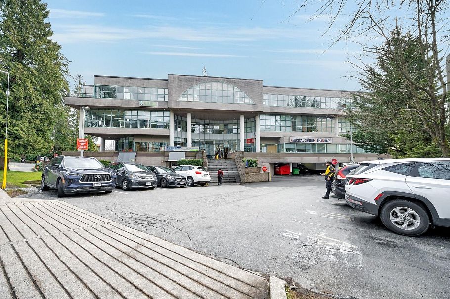 308 1155 Ross Road North Vancouver, BC - 21