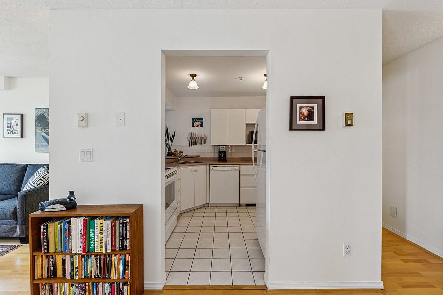 304 2121 W 5th Avenue Vancouver, BC - 8