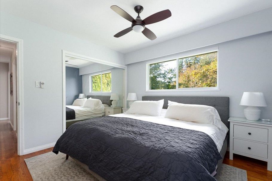 799 Plymouth Drive North Vancouver, BC - 15