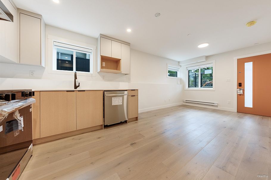 103 5092 Slocan Street Vancouver, BC - 2