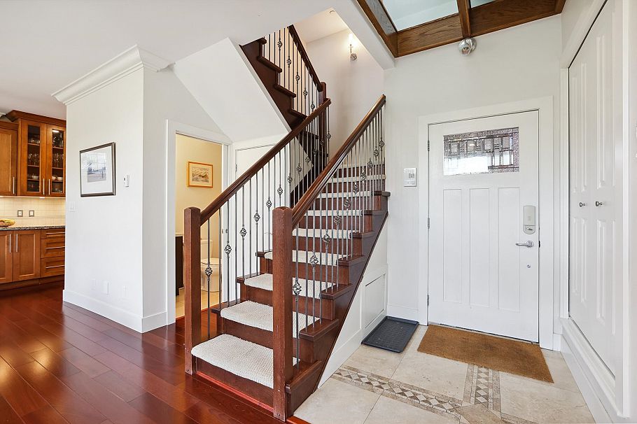 3487 W 2nd Avenue Vancouver, BC - 20