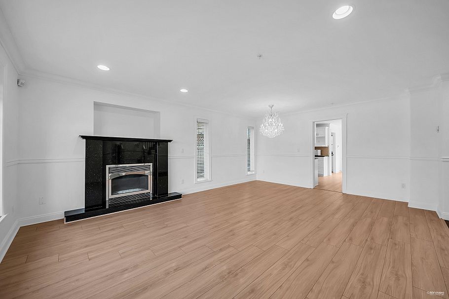 7938 Victoria Drive Vancouver, BC - 14