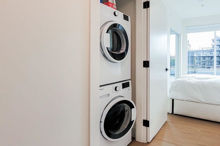 401 2235 E Broadway Vancouver, BC - 19