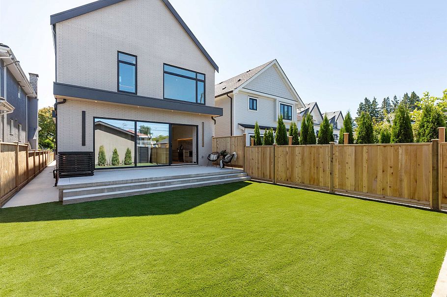 2 1243 E 27th Avenue Vancouver, BC - 25