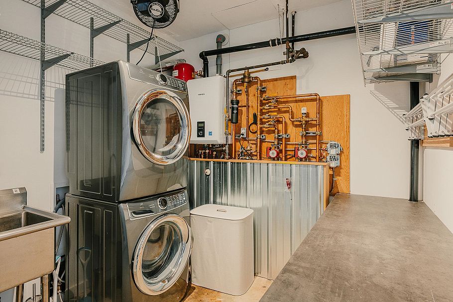 279 E 26th Avenue Vancouver, BC - 28