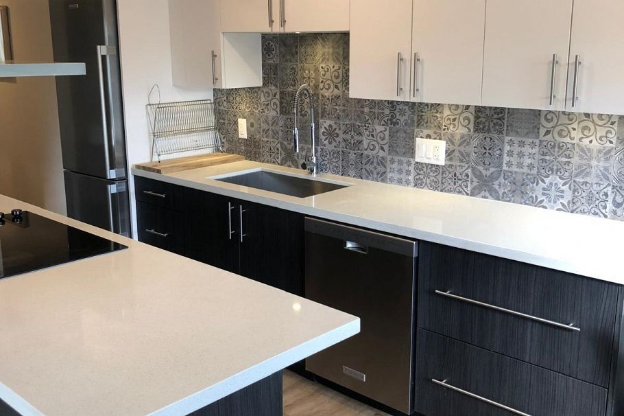 213 36 E 14 Avenue Vancouver, BC - 11