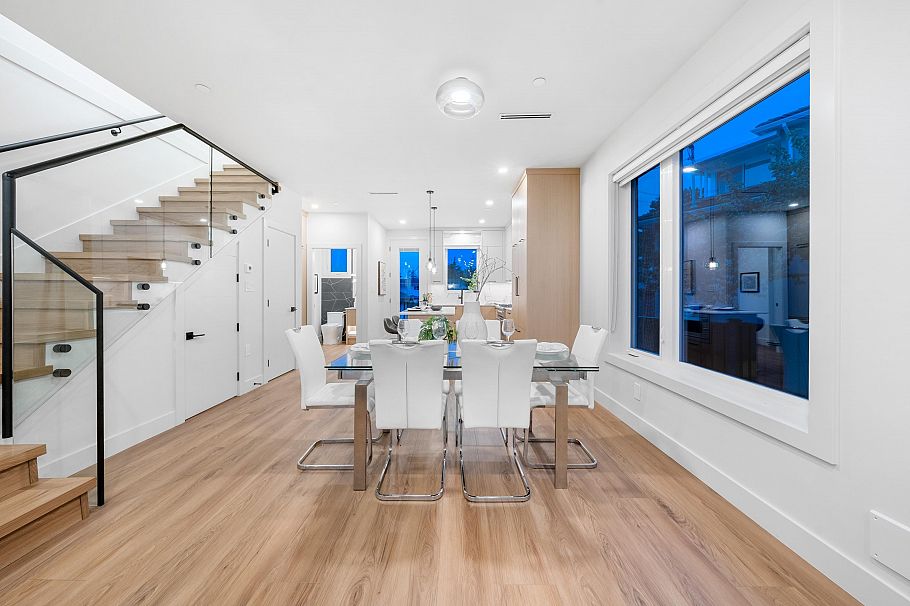 1810 E 55th Avenue Vancouver, BC - 10