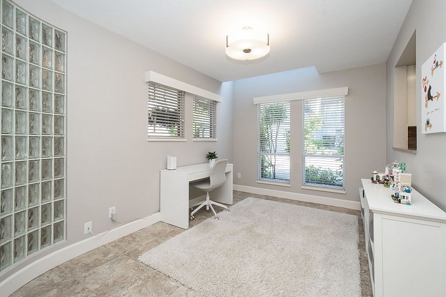 37 1001 Northlands Drive North Vancouver, BC - 8