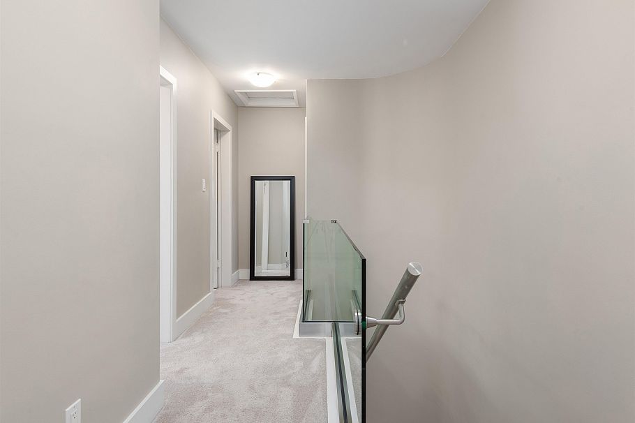 1144 W Keith Road North Vancouver, BC - 16