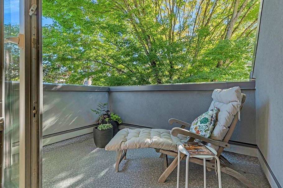 1340 W 7th Avenue Vancouver, BC - 34