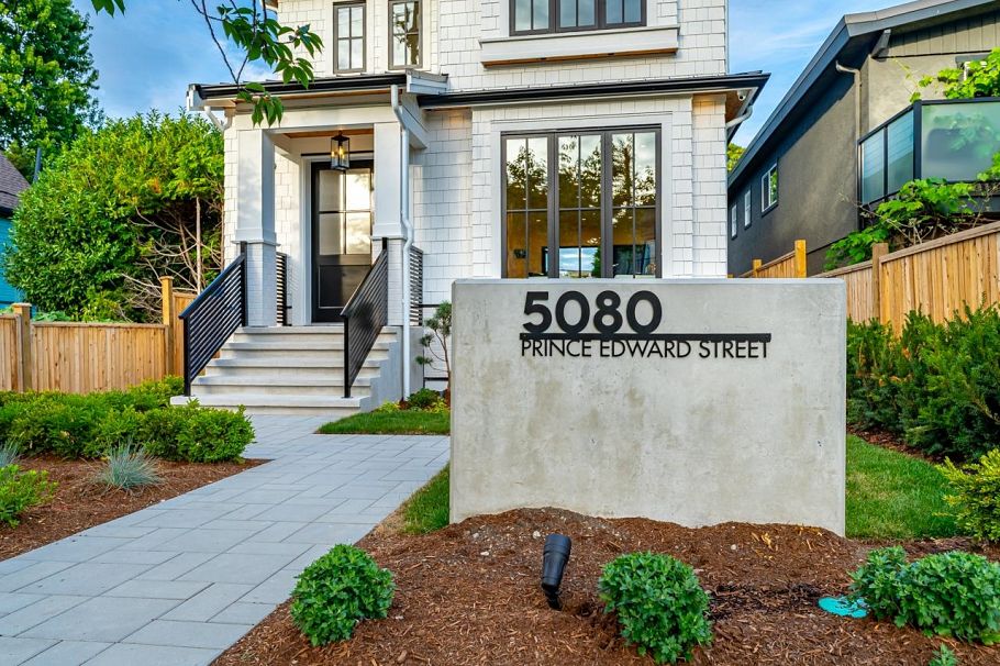 5080 Prince Edward Street Vancouver, BC - 7
