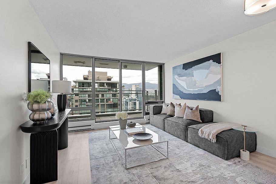 2806 1288 W Georgia Street Vancouver, BC - 4