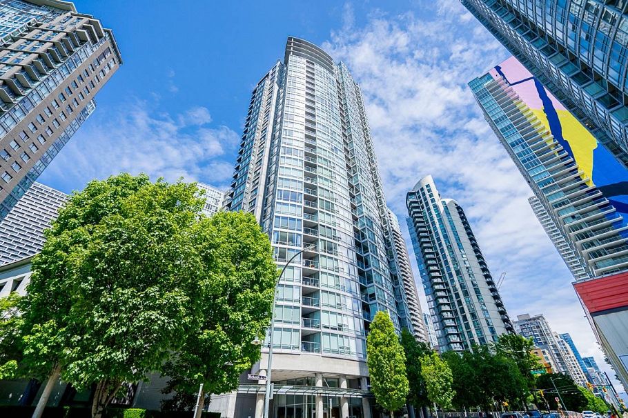 2508 1495 Richards Street Vancouver, BC - 3