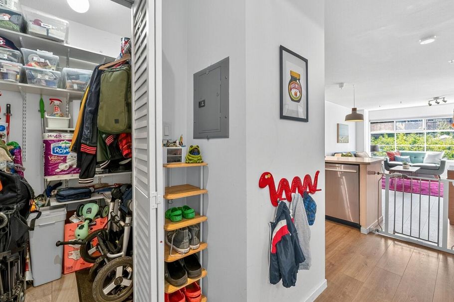 302 2388 Triumph Street Vancouver, BC - 24