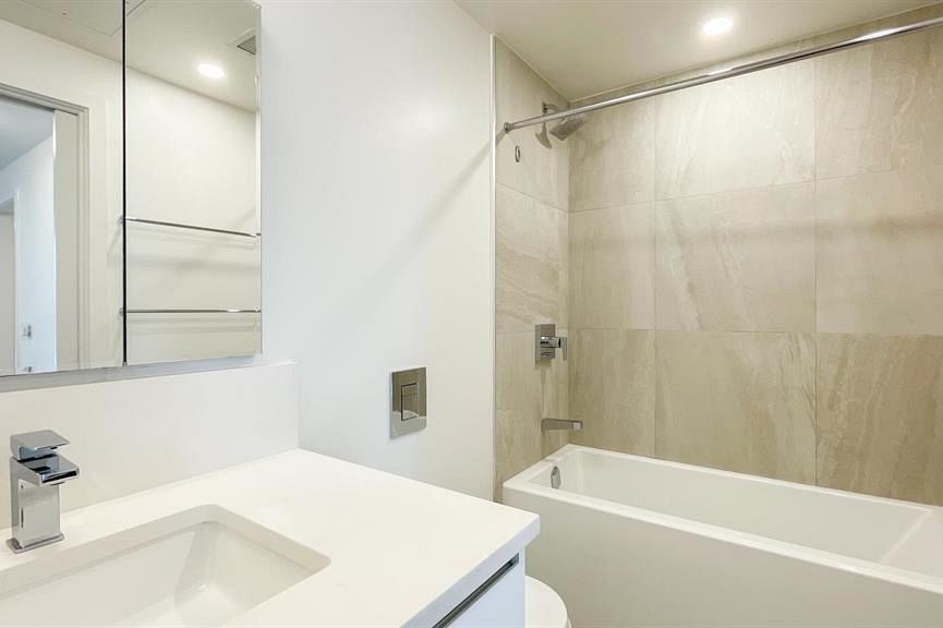 401 180 E 2nd Avenue Vancouver, BC - 13