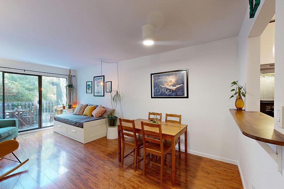 208 2173 W 6th Avenue Vancouver, BC - 9