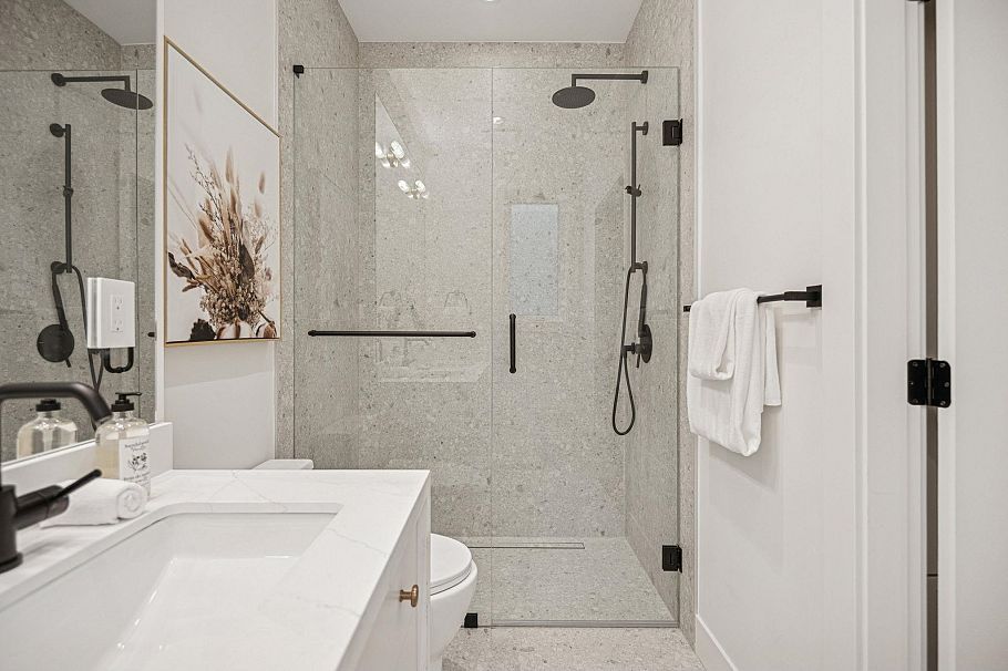 2 250 E 39th Avenue Vancouver, BC - 24