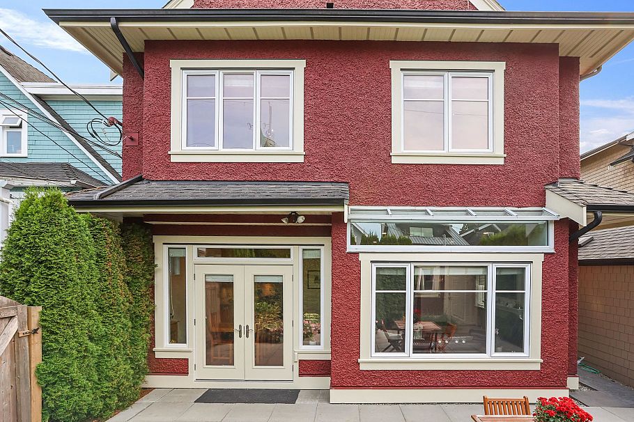 3487 W 2nd Avenue Vancouver, BC - 22