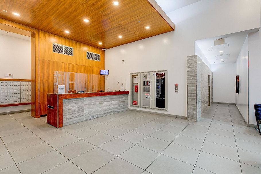 705 233 Robson Street Vancouver, BC - 12