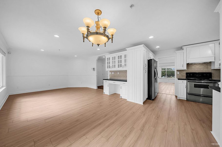 7938 Victoria Drive Vancouver, BC - 12