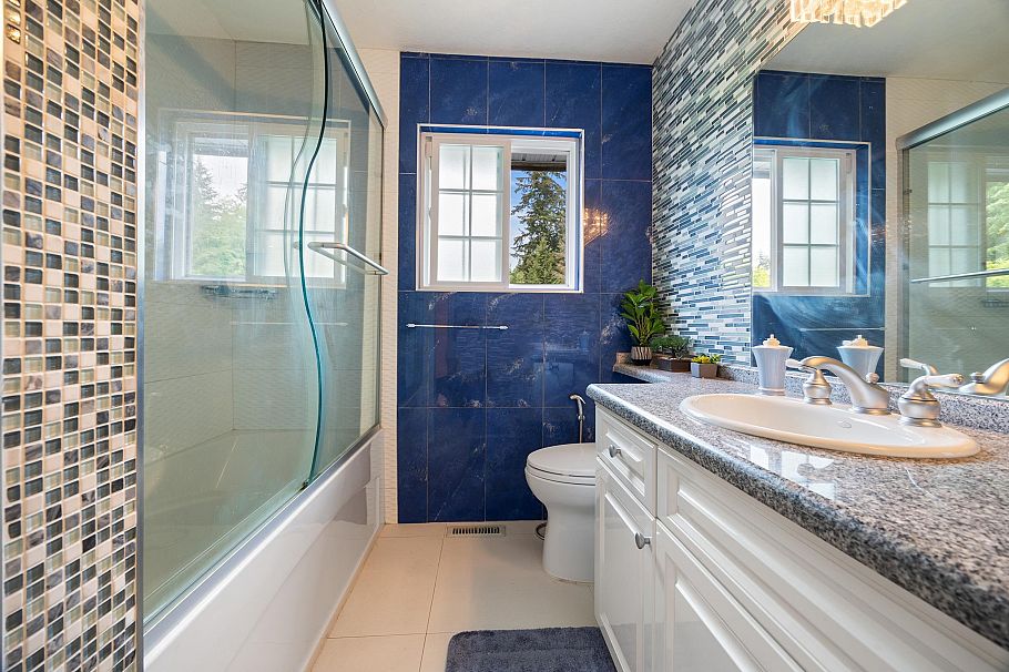 1766 Emerson Court North Vancouver, BC - 22