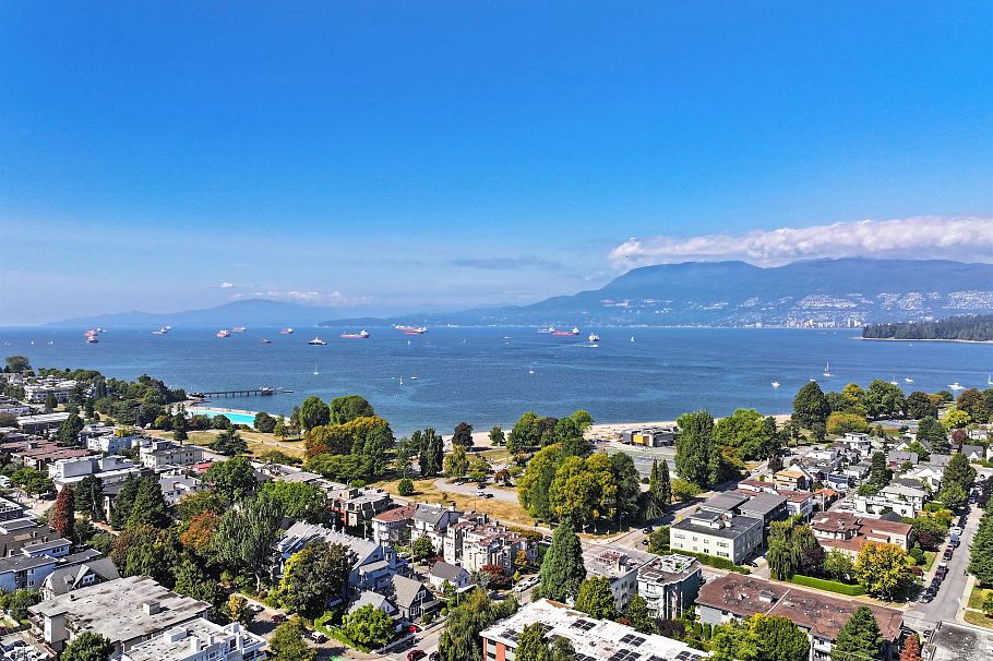 305 2110 Cornwall Avenue Vancouver, BC - 37