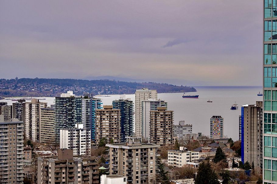 2806 1288 W Georgia Street Vancouver, BC - 2