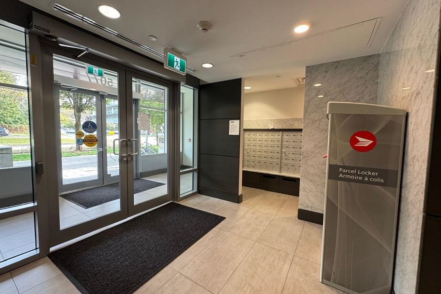 111 5077 Cambie Street Vancouver, BC - 4