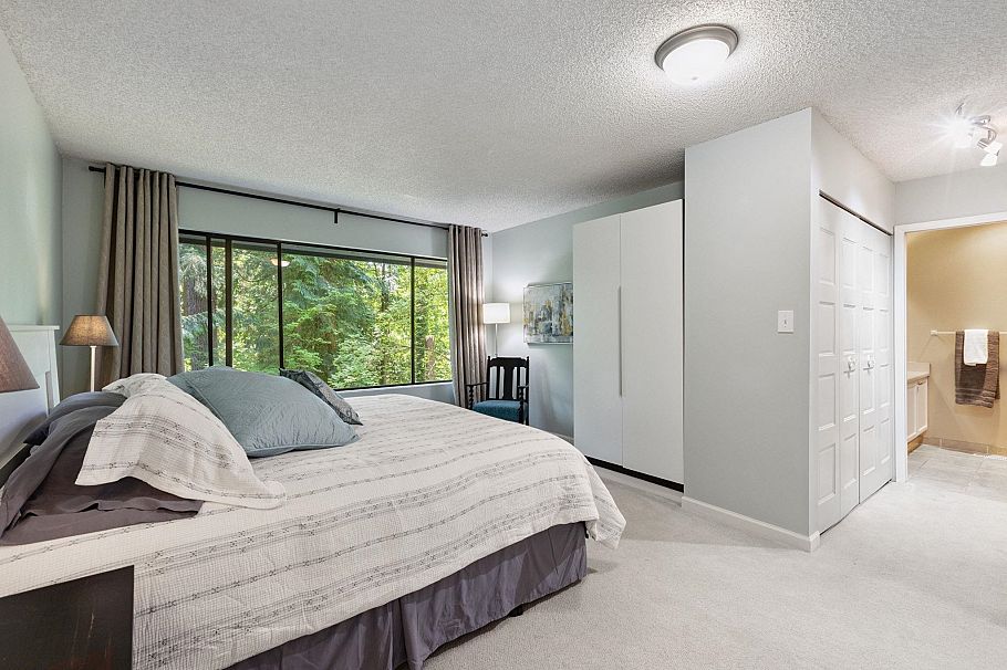 887 Frederick Road North Vancouver, BC - 17