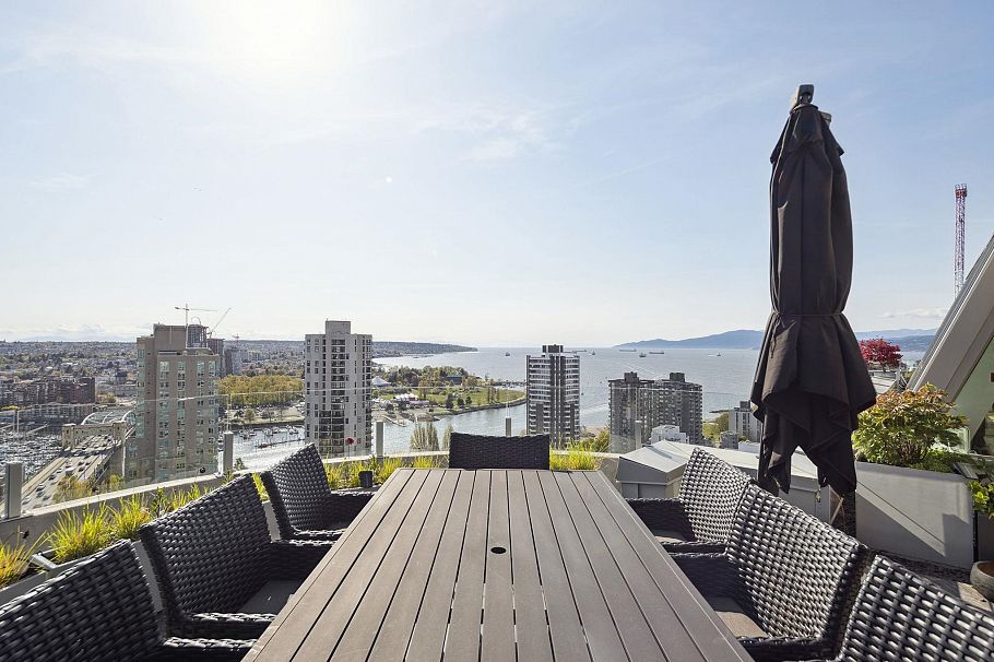 PH2501 1020 Harwood Street Vancouver, BC - 22