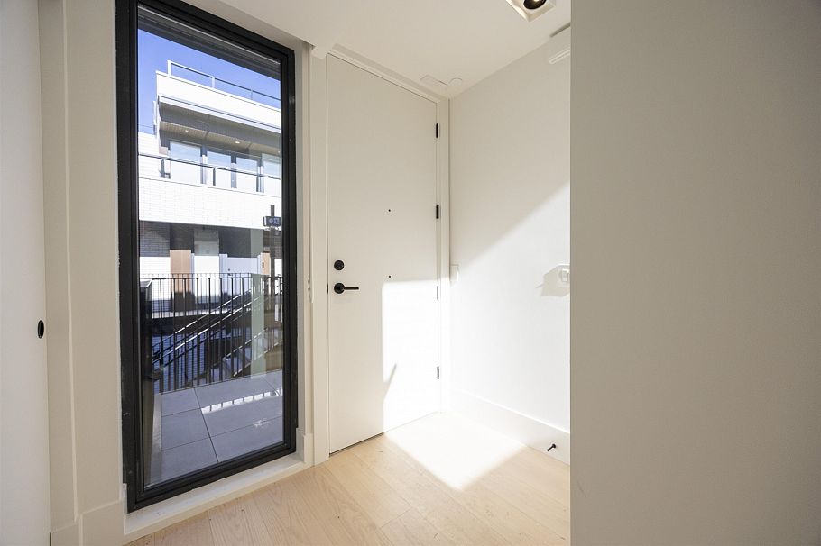 203 778 W 27th Avenue Vancouver, BC - 20