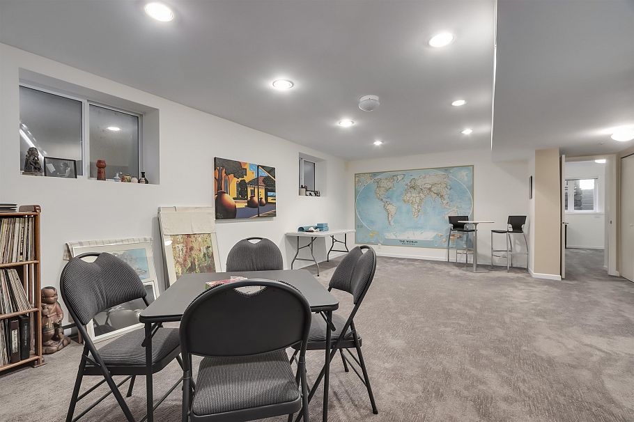 4543 W 11th Avenue Vancouver, BC - 23