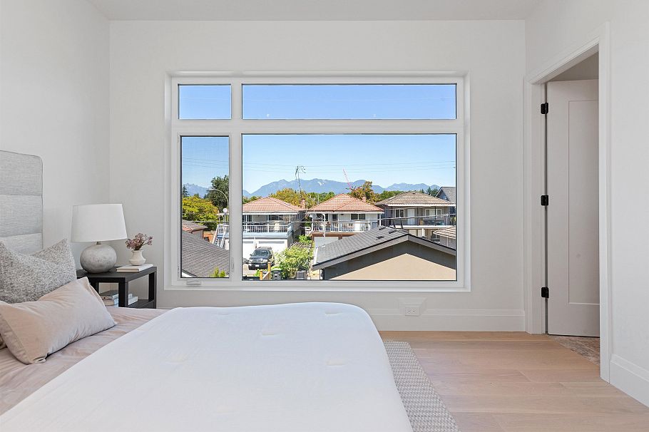 2 1243 E 27th Avenue Vancouver, BC - 15