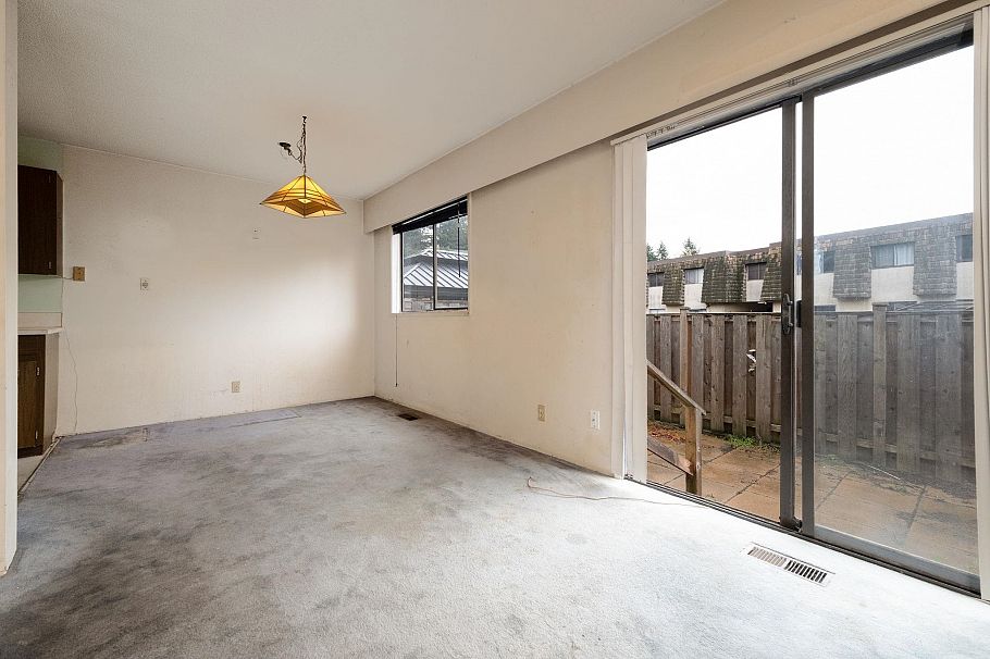 1122 Premier Street North Vancouver, BC - 5