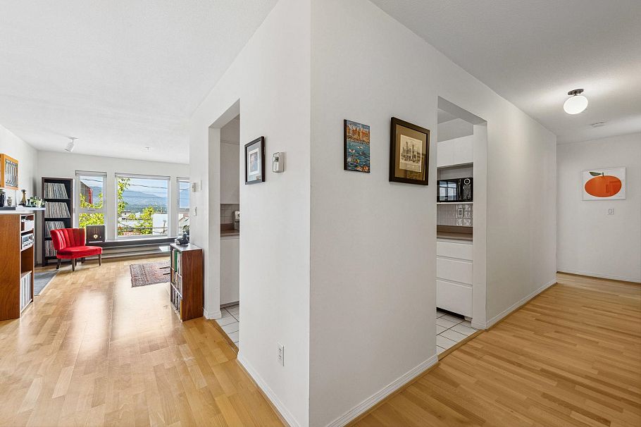 304 2121 W 5th Avenue Vancouver, BC - 12