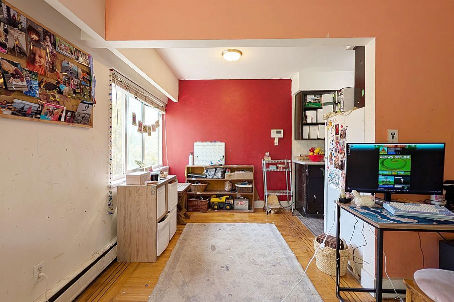 101 1075 W 13th Avenue Vancouver, BC - 8