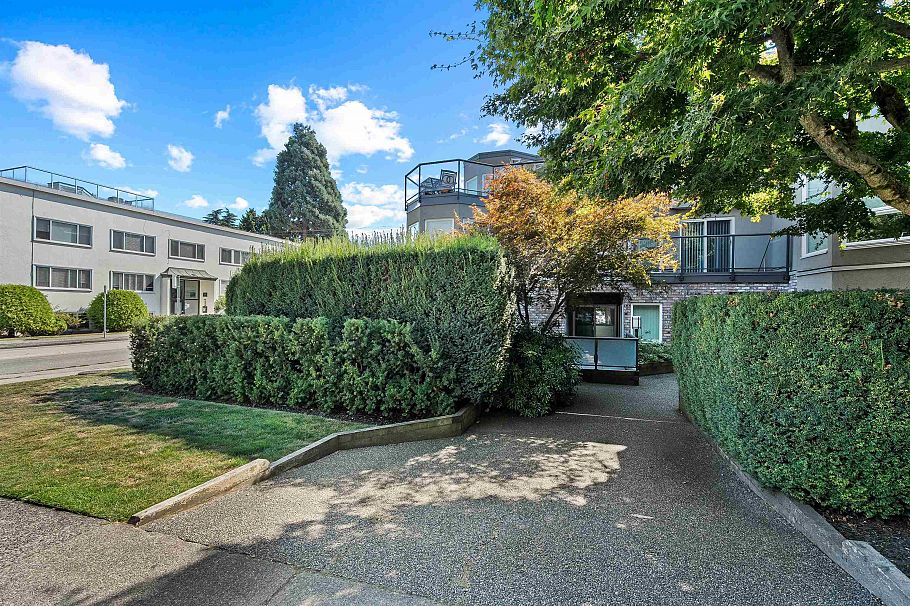 305 2110 Cornwall Avenue Vancouver, BC - 32