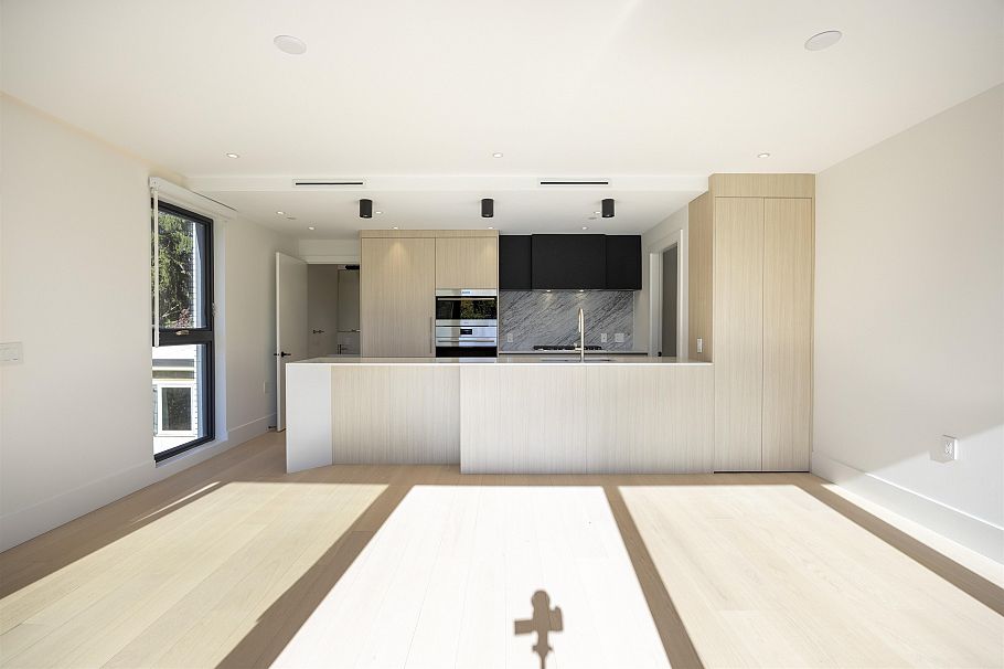 203 778 W 27th Avenue Vancouver, BC - 7