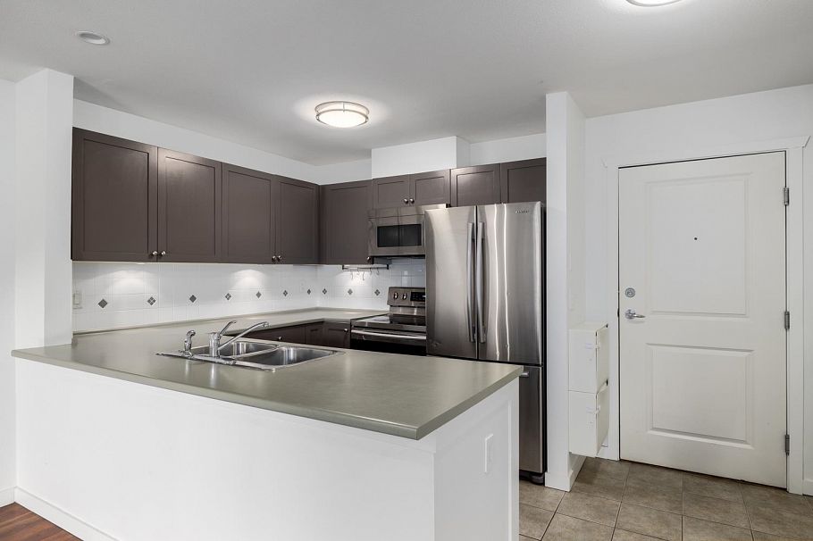 409 183 W 23rd Street North Vancouver, BC - 13