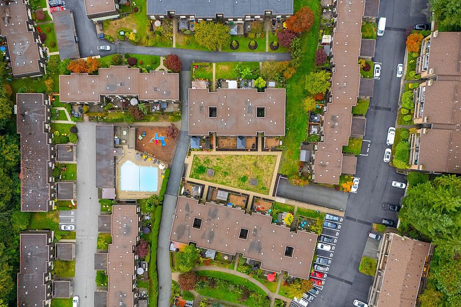 1122 Premier Street North Vancouver, BC - 30