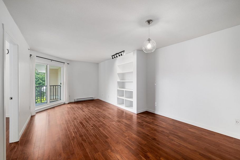 409 183 W 23rd Street North Vancouver, BC - 5