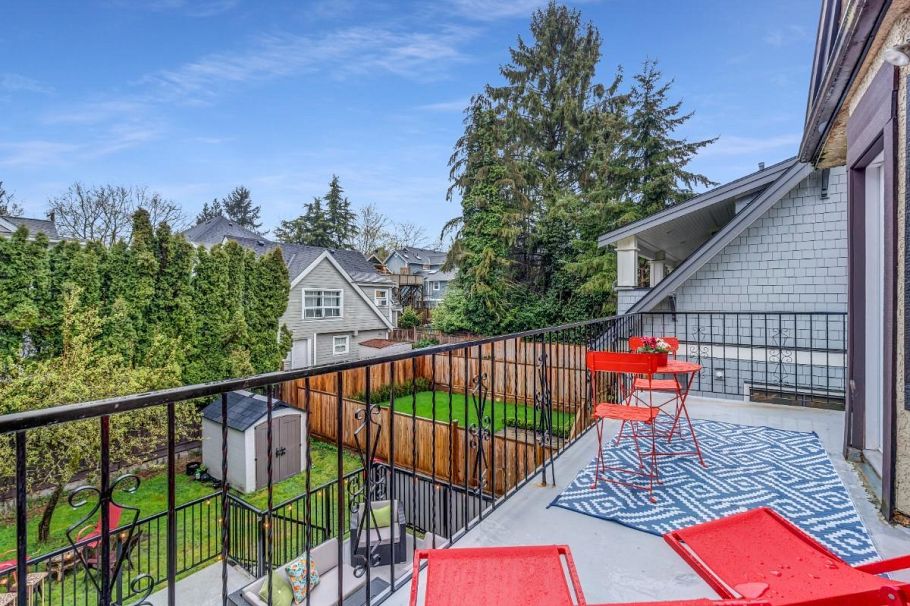 2385 W 7th Avenue Vancouver, BC - 26