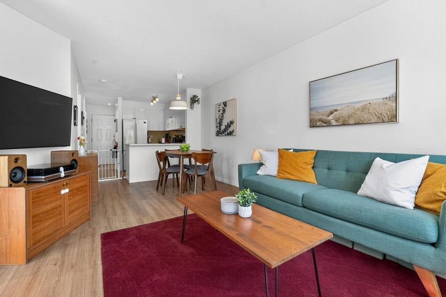 302 2388 Triumph Street Vancouver, BC - 11