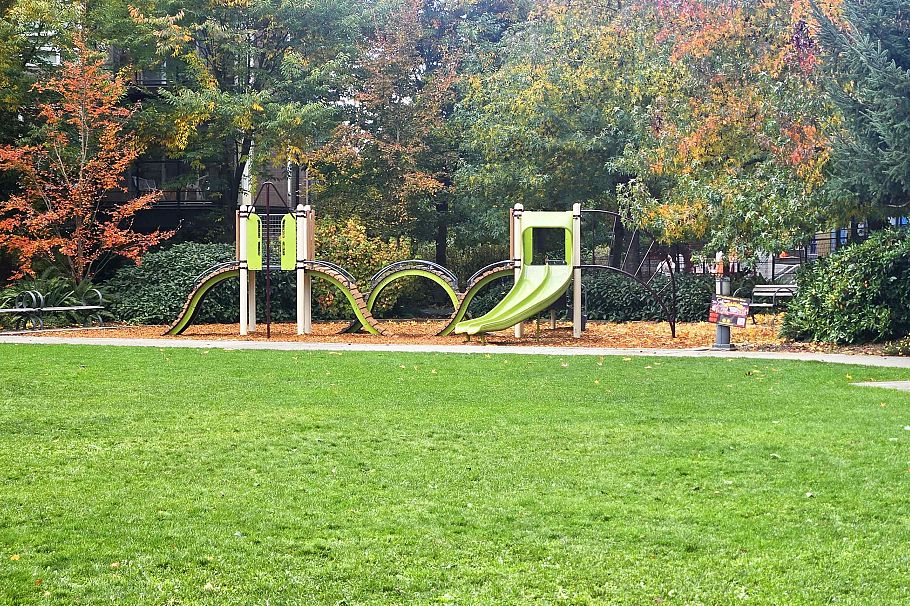 218 5983 Gray Avenue Vancouver, BC - 26