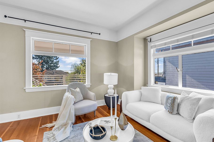 138 W Kings Road North Vancouver, BC - 4