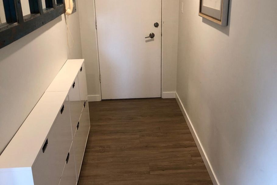 213 36 E 14 Avenue Vancouver, BC - 4