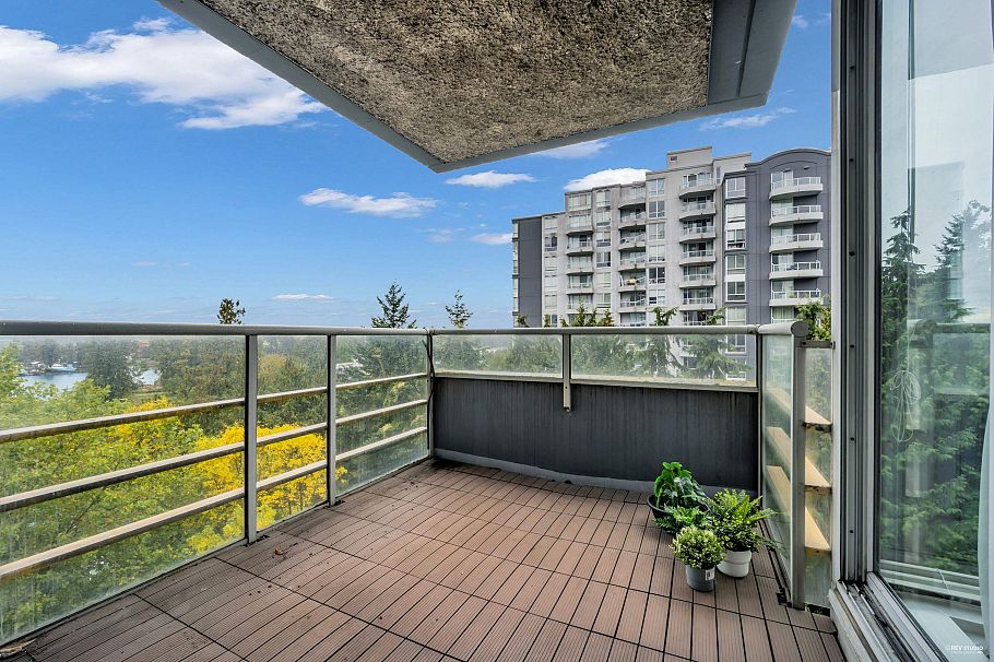 606 3061 E Kent Avenue North Vancouver, BC - 7