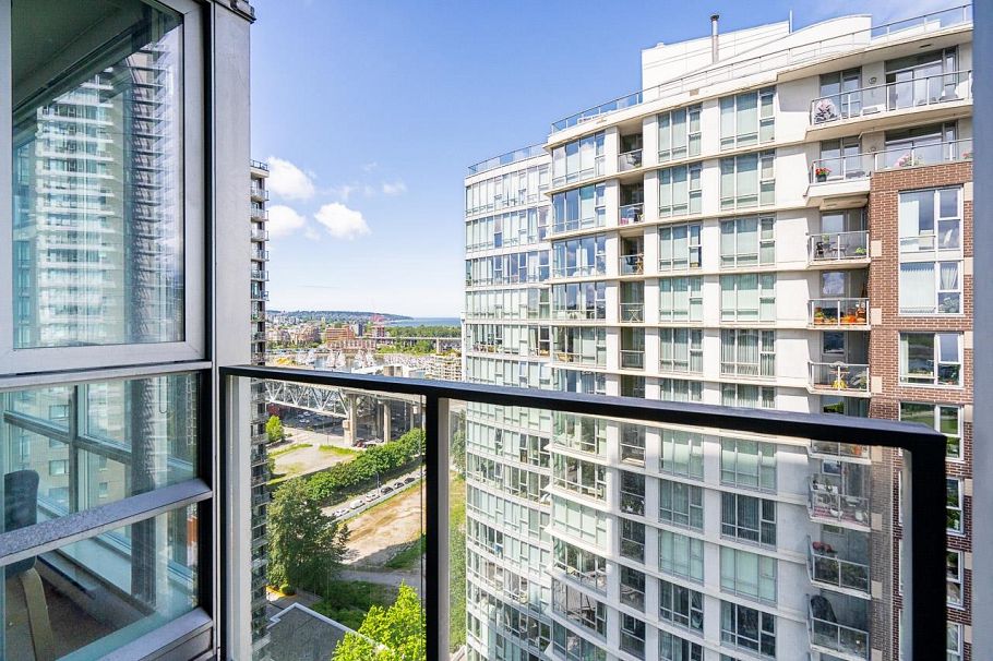 2508 1495 Richards Street Vancouver, BC - 28