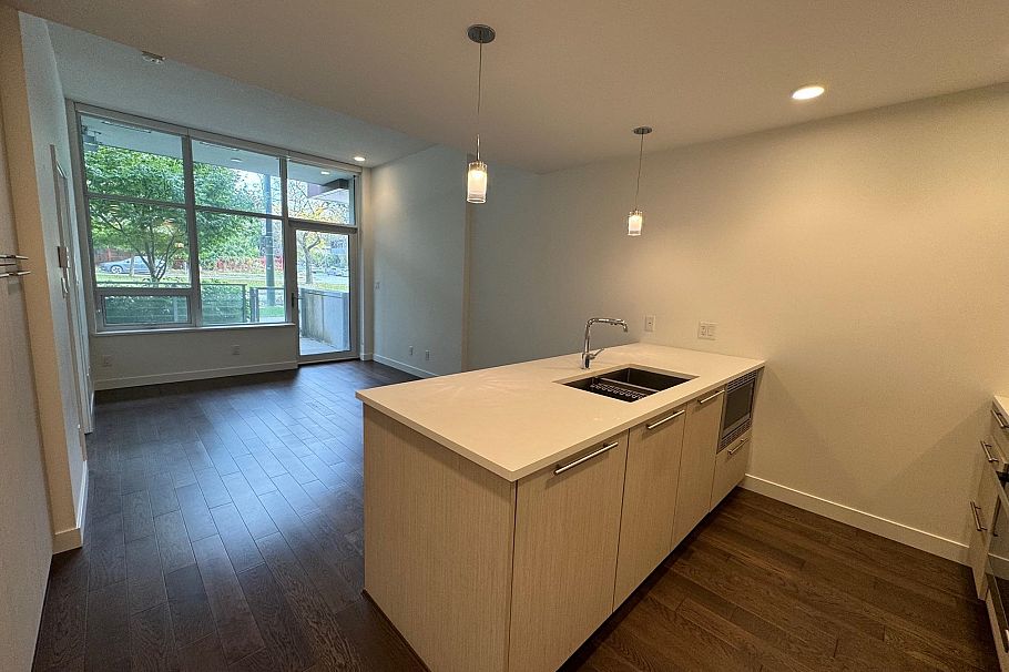 111 5077 Cambie Street Vancouver, BC - 10